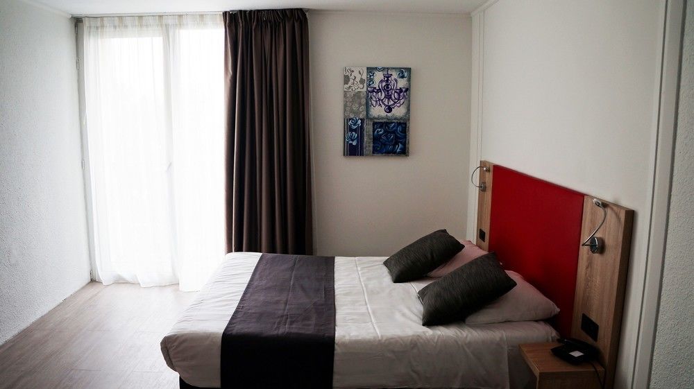 Yes Hotel Avignon Exterior photo